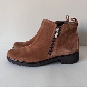 NEW Munro Rourke Brown Suede Comfortable Waterresistant Ankle Booties, Sz 9.5N